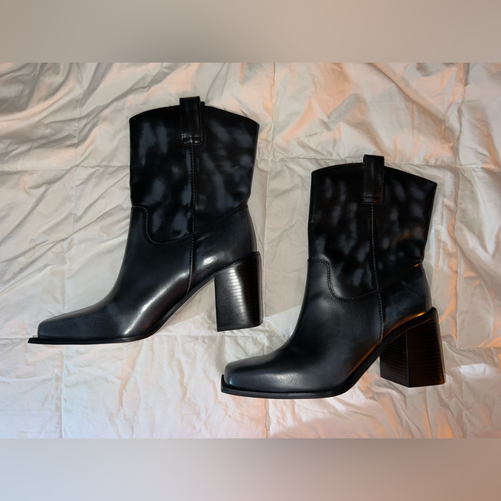 NEW Matisse Dane square toe, black leather pull on boots, black leather, 9.5 - Picture 3 of 11